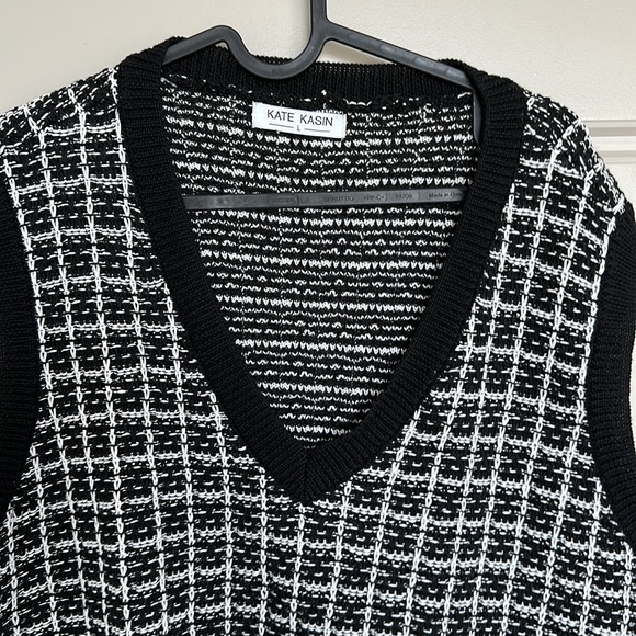 Sweater, not worn a lot, l size - Picture 2 of 2